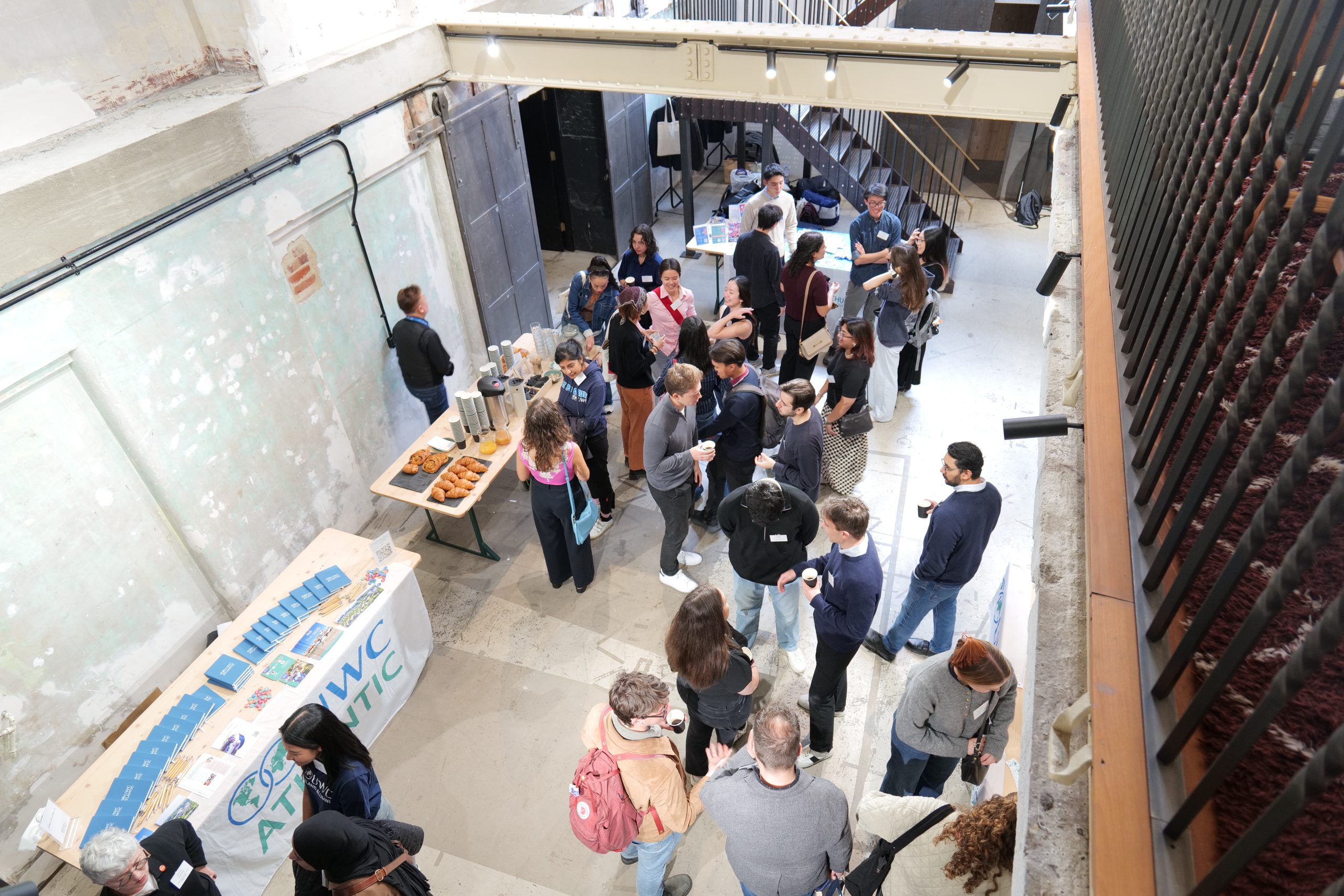 Alumni reconnecting across the UWC community